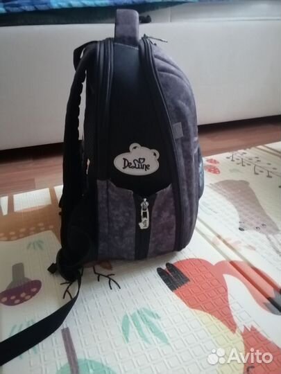 Школьный рюкзак