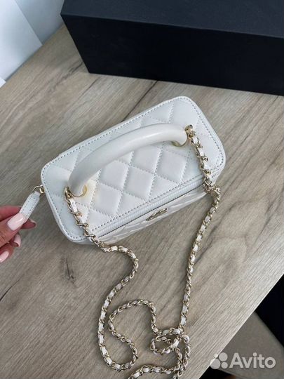 Сумка Chanel Vanity With Lambskin Gold White