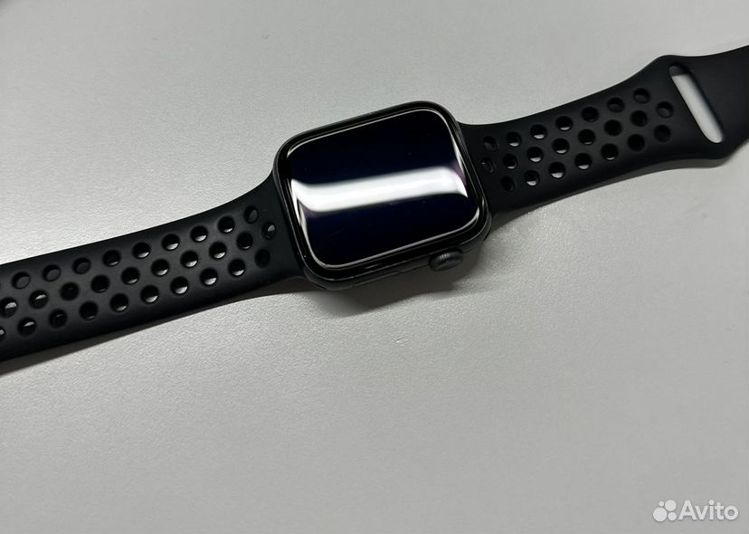 Apple Watch SE nike