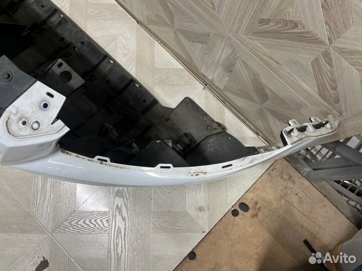 Бампер передний Ford Kuga Cbs внедорожный