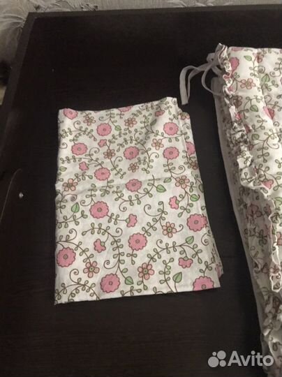 Бортики в кроватку