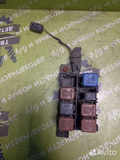 Блок реле Nissan Maxima A32 VQ20DE