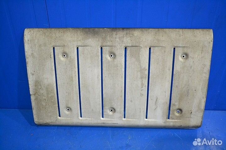 Накладка глушителя mercedes-benz Actros MP4 1845