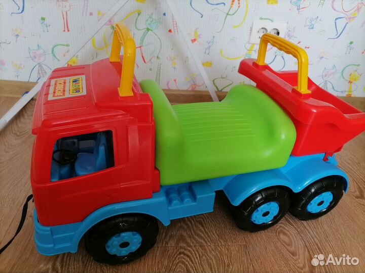 Детская машина каталка