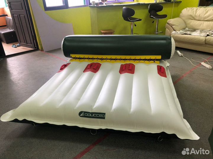 Водная ватрушка