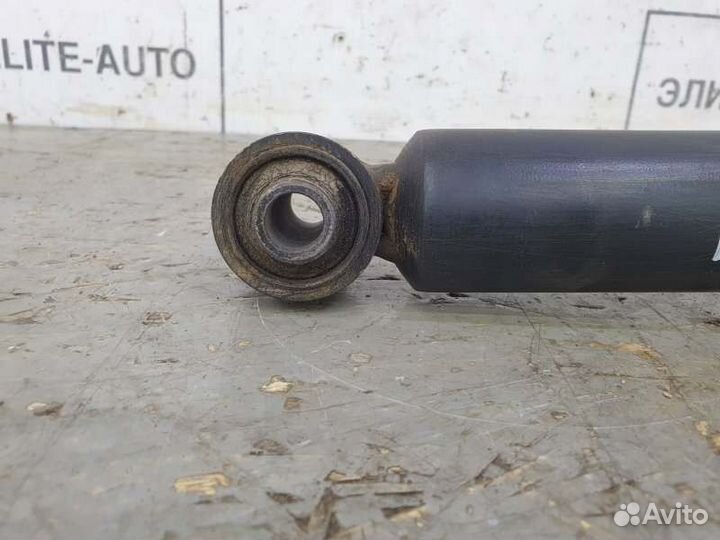 Стойка амортизатора задняя левая Land Rover Range