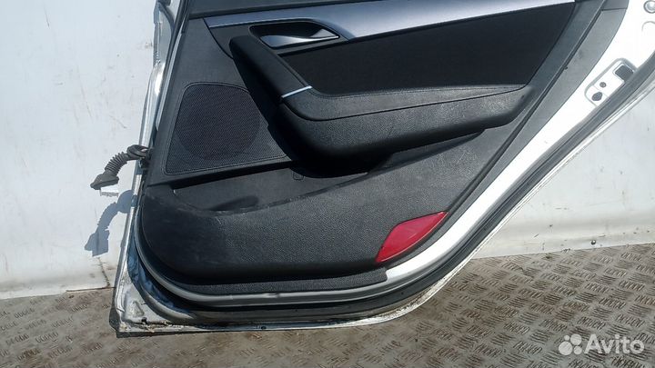 Дверь задняя правая Hyundai i40