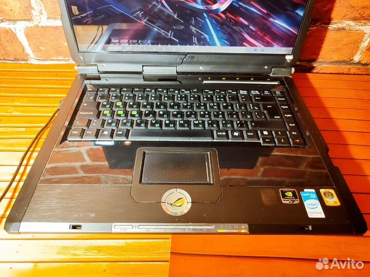 Asus ROG G1S - Core 2 Duo \ 2 Озу \ 8600GT \ SSD