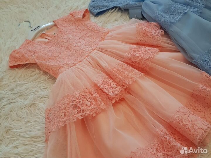 Платье нарядное праздничное новое р. 98-104