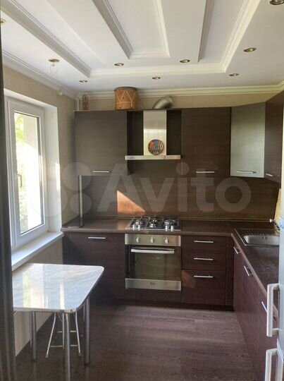 3-к. квартира, 70 м², 3/5 эт.