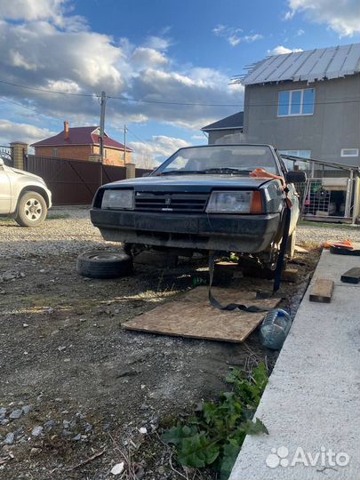 ВАЗ 2109 1.5 МТ, 1998, битый, 100 000 км