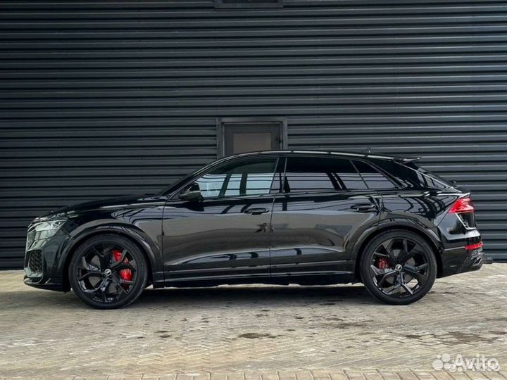 Audi RS Q8 4.0 AT, 2023