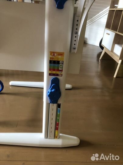 Ученическая парта со стулом