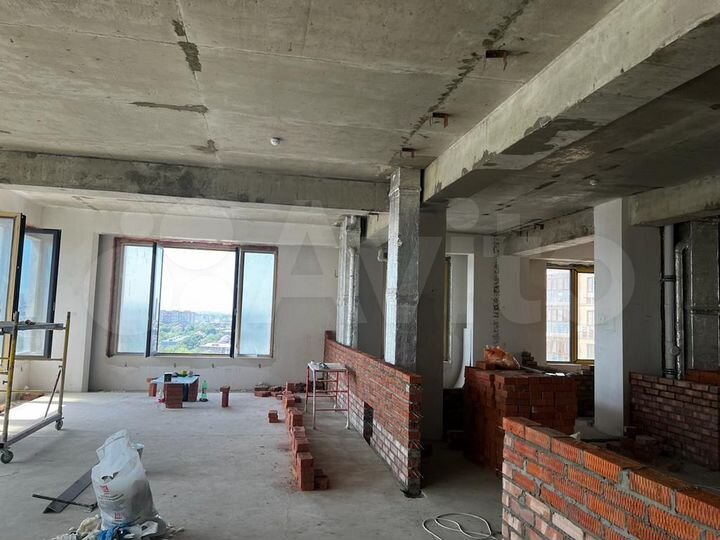 Своб. планировка, 200 м², 11/12 эт.