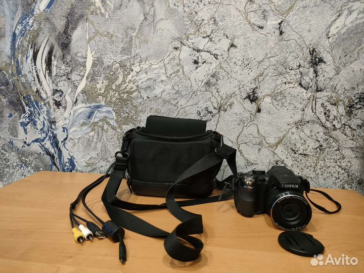 Fujifilm FinePix s4000
