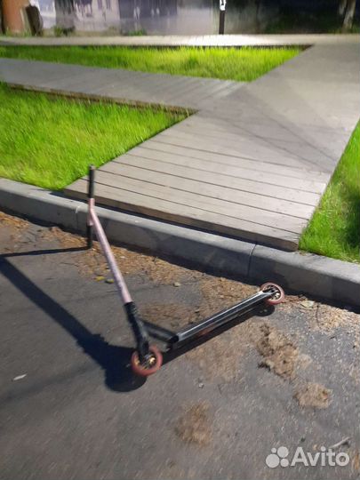 Трюкавой самокат