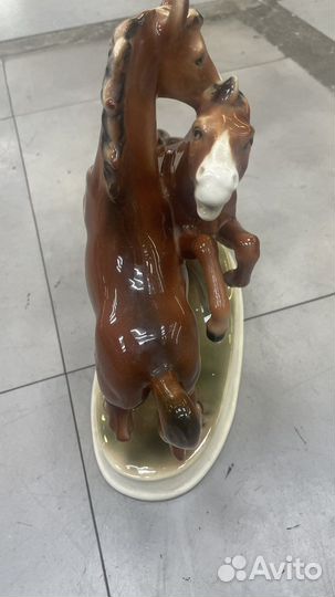 Немецкий фарфор бегущие кони