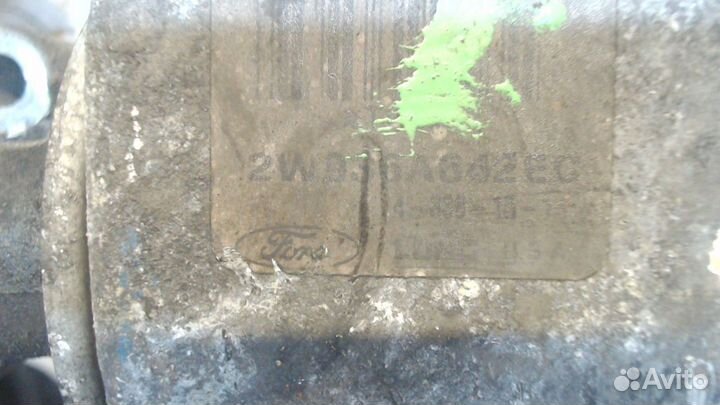 Корпус масляного фильтра Jaguar XJ 2003–2008, 2005