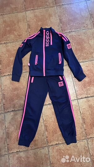 Спортивный костюм adidas для девочек