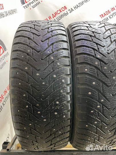 Nokian Tyres Hakkapeliitta 8 215/65 R16 102T