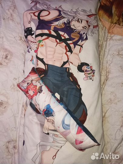 Подушка дакимакура