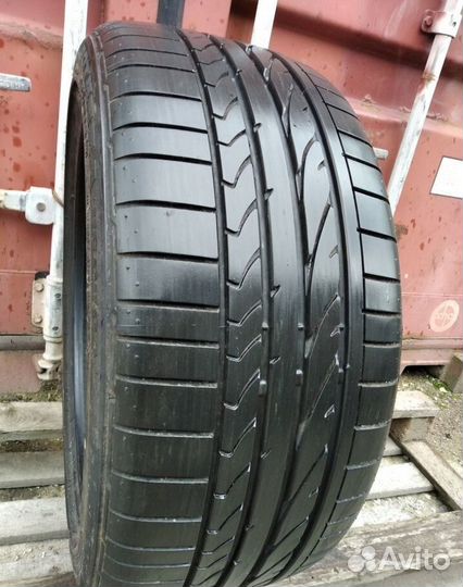 Bridgestone Potenza RE050A 245/40 R19 104T