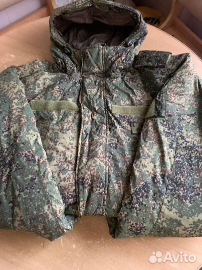 Продам форму летнюю уставную + бушлат