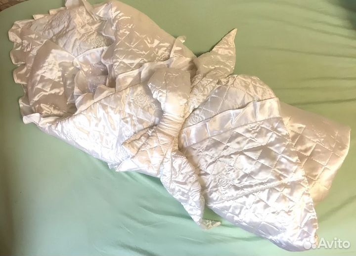 Одеяло и бортики для малыша