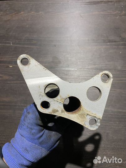 Перемычка рамы для Yamaha XJ400 Diversion