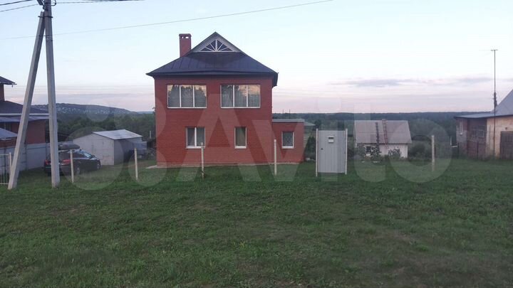 Дом 100 м² на участке 21 сот.