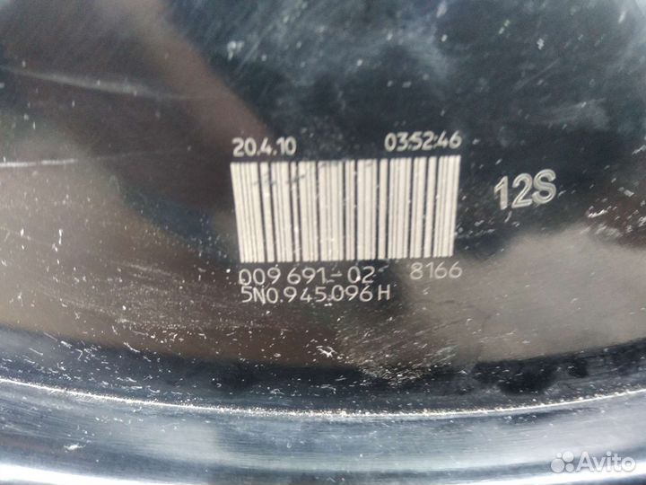 Задний фонарь volkswagen tiguan