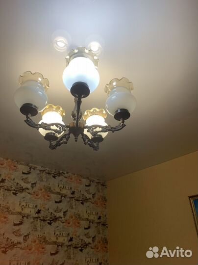 Люстра потолочная