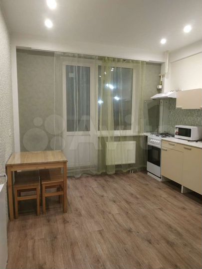 1-к. квартира, 42 м², 2/9 эт.