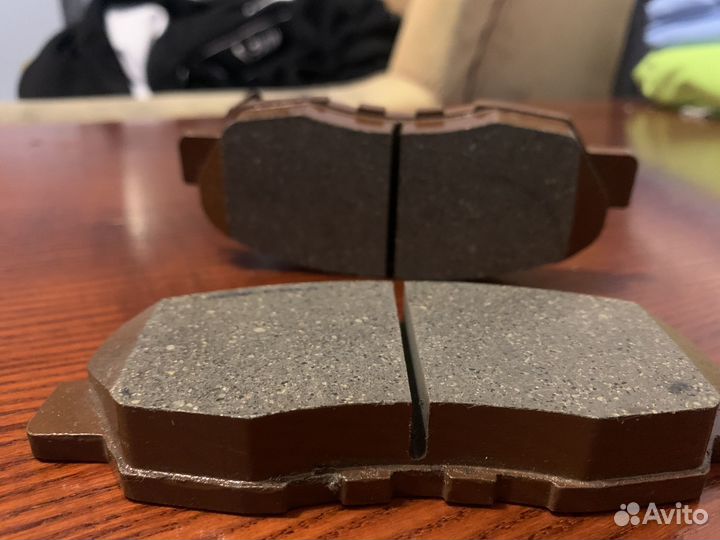 Колодки передние тормозные