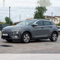 Hyundai Kona AT, 2018, 88 000 км, с пробегом, цена 2 720 000 руб.