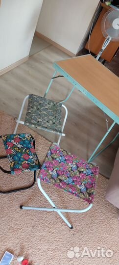 Стулья и стол складные походные