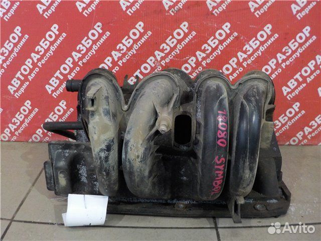 Впускной коллектор Renault Clio 2 LB03 K7J700 2006