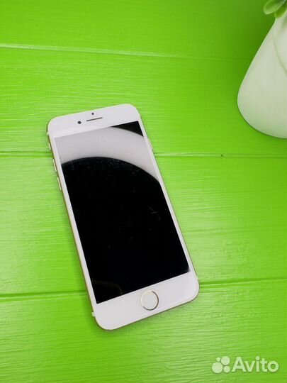 iPhone 7 128gb розовый;