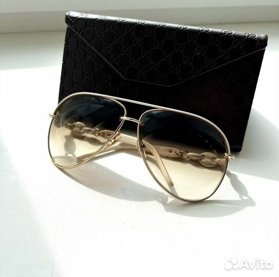 Солнечные очки gucci
