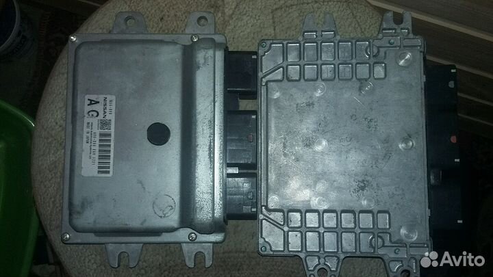 Блок управления двс и блок управления АКПП на ниса