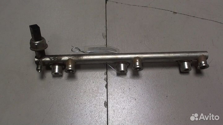 Рампа топливная Audi Q7, 2009