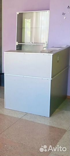 Стелаж,стол,шкаф