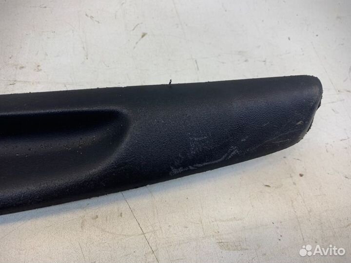 Накладка замка багажника Lexus Lx 3 2007-2020