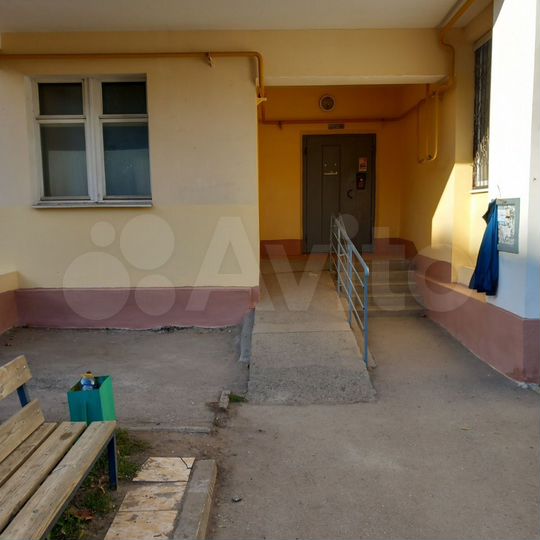 3-к. квартира, 80,6 м², 1/5 эт.