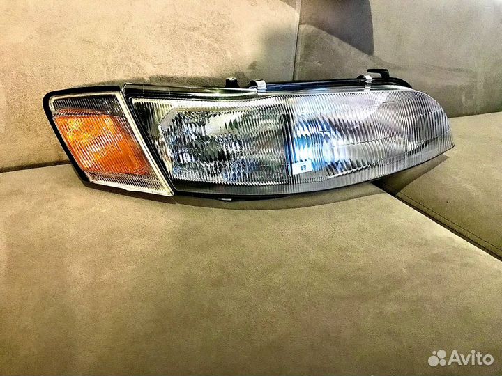 Фары / Повторители (Новые) Комплект Mark 2 jzx90