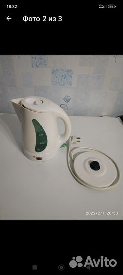 Чайник электрический неисправный на запчасти