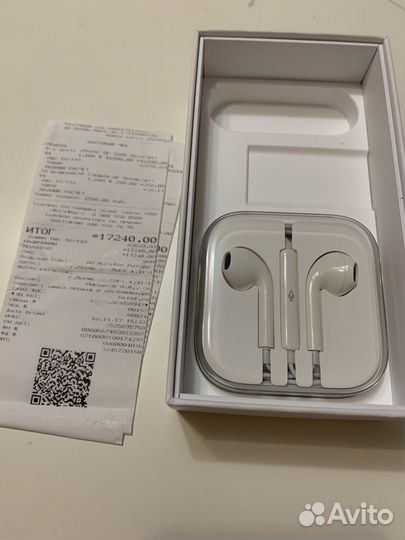 iPhone SE, 32 ГБ