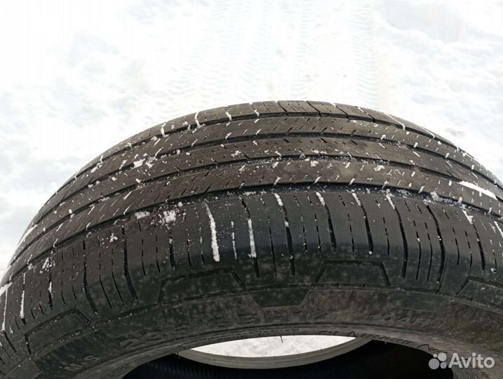 Continental ContiIceContact 4x4 235/65 R17