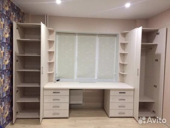 Рабочие зоны и шкафы в детскую