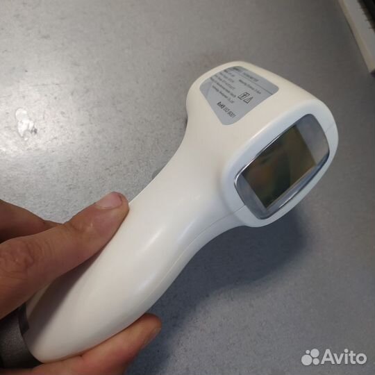 Бесконтактный термометр GP-300